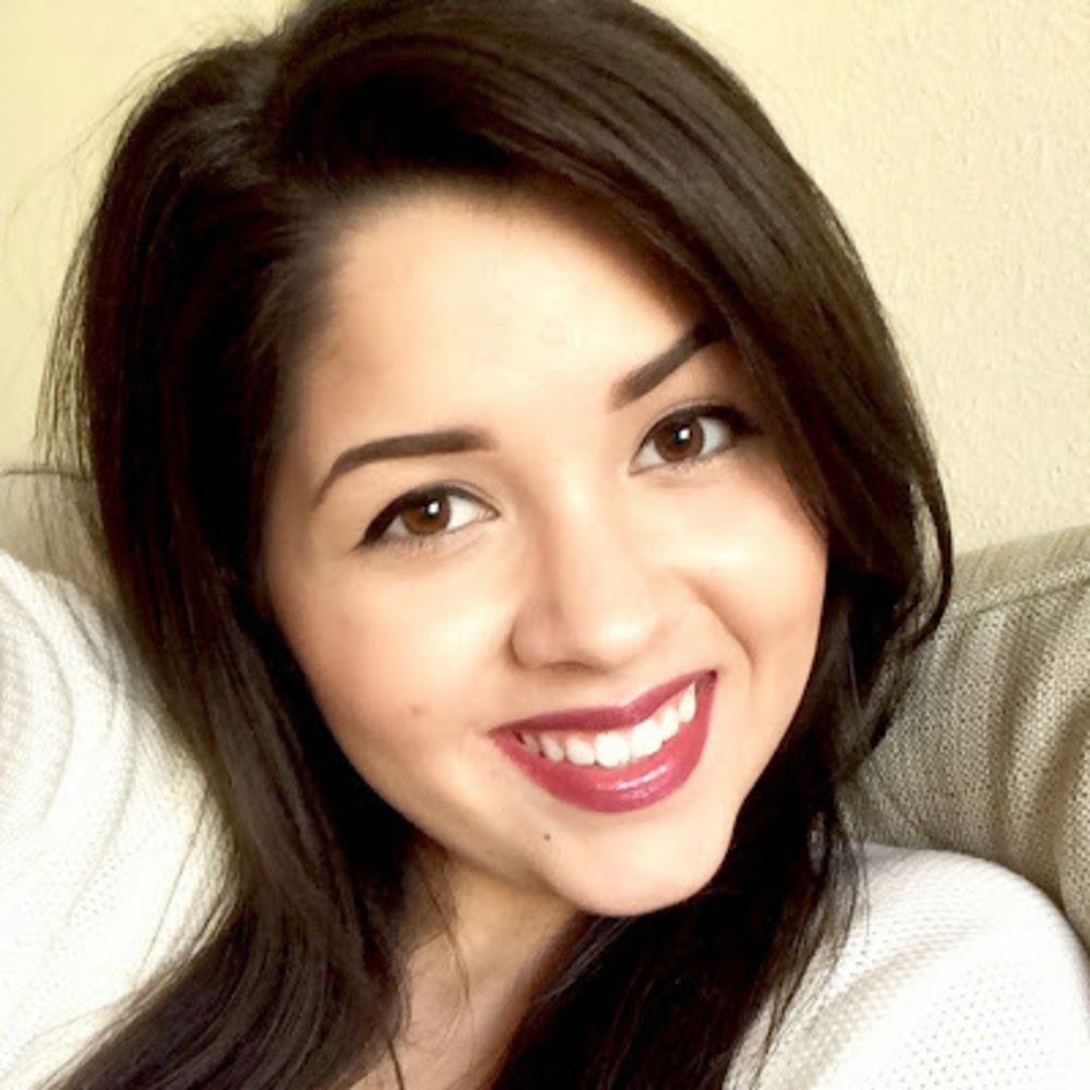 Meet your Posher, Lorena